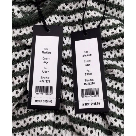 Romeo & Juliet Women's Pullover Sweater - Size M Lot Of 2 Retail $108 - Picture 3 of 4